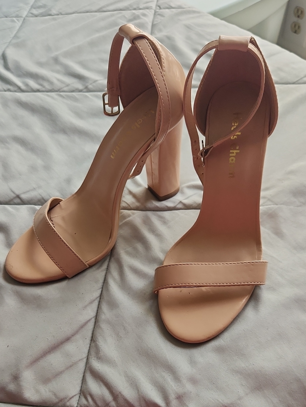 Heels Charm Nude Classic Ankle-Strap Block Heels